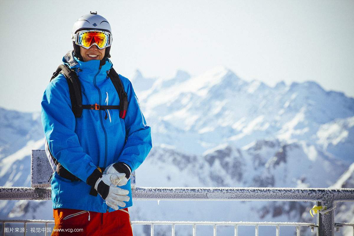 一篇文章告訴你，滑雪服和沖鋒衣羽絨服有什么區(qū)別